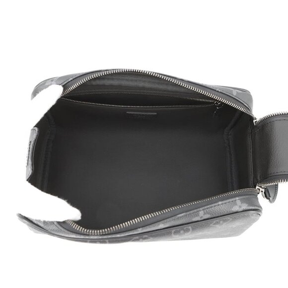 LOUIS VUITTON Dop kit Monogram Eclipse Noir M46354 - Picture 7 of 14